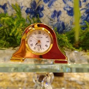 🥰⏰💋 miniature clock, brass, Victor